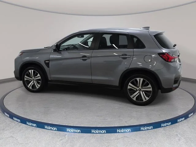 Used 2024 Gray Mitsubishi 2.0 ES image 8