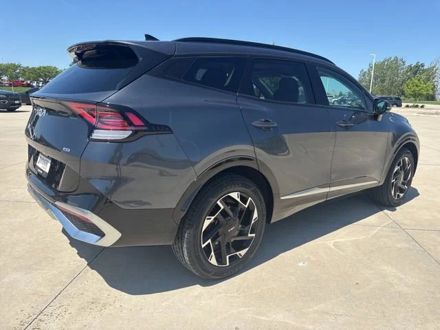Used 2023  Kia SX-Prestige image 20