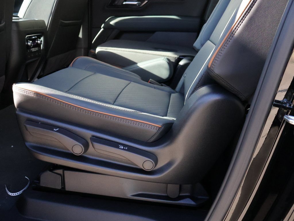 2026 GMC Yukon XL AT4 - Photo 24