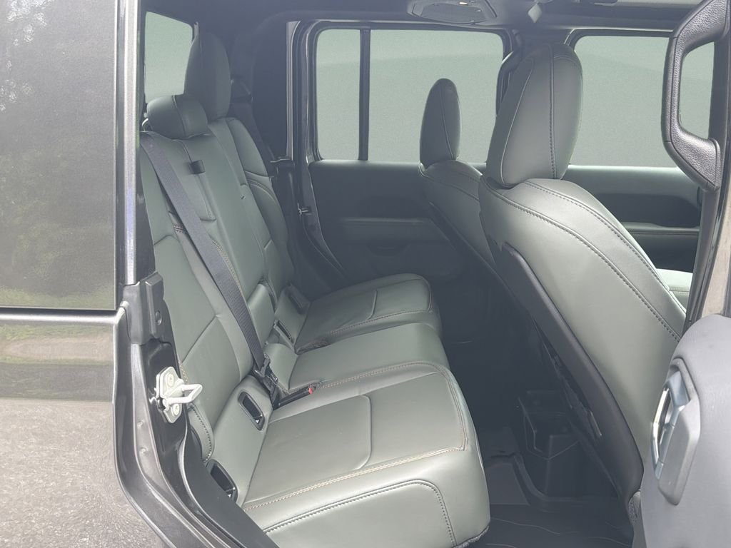 New 2026 Gray Jeep Mojave X image 21