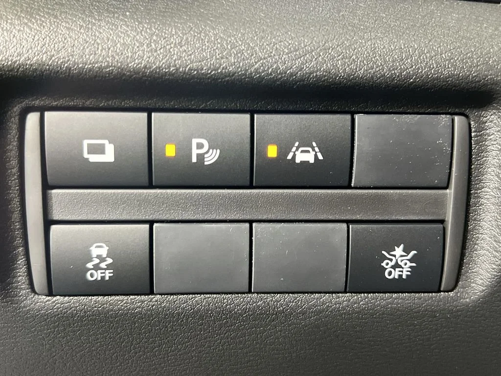2025 Nissan Versa Sedan S - Photo 19