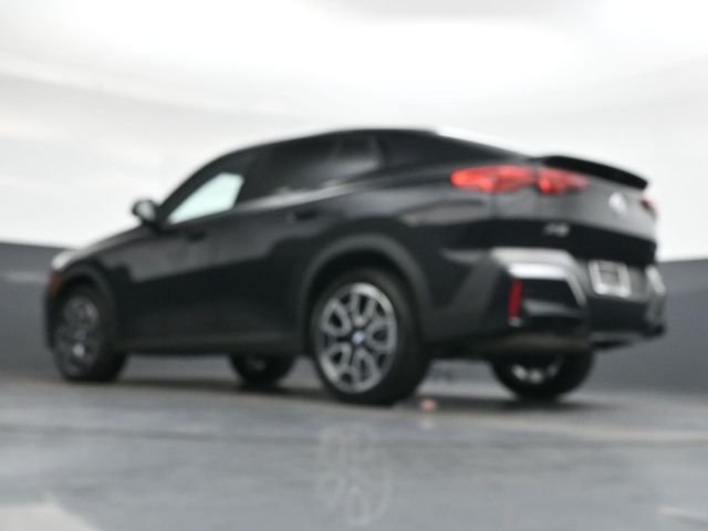 Used 2025 Black BMW xDrive28i image 33