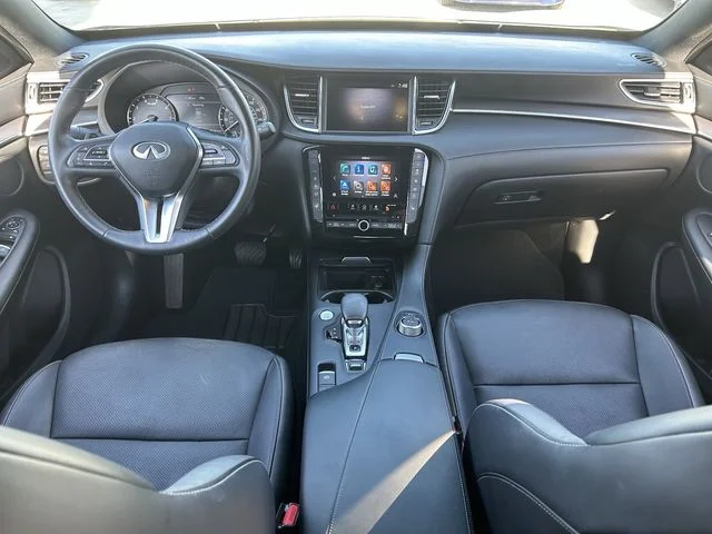 Used 2022 Majestic White INFINITI Luxe image 17