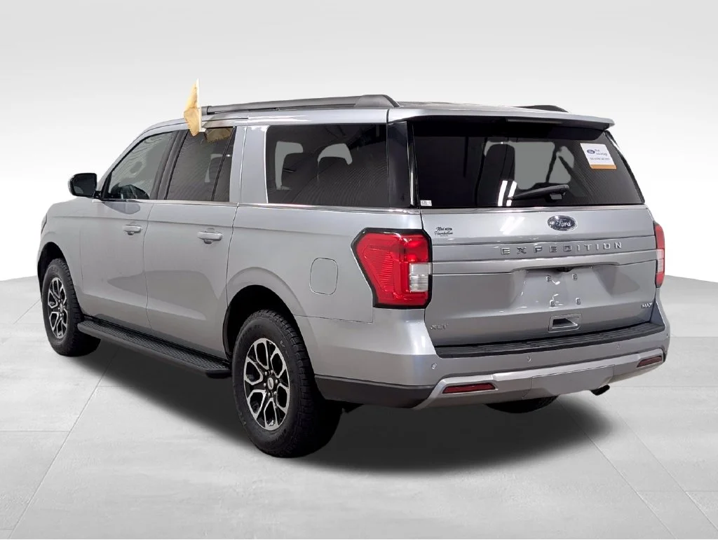 Certified Used 2024 Iconic Silver Metallic Ford XLT image 27