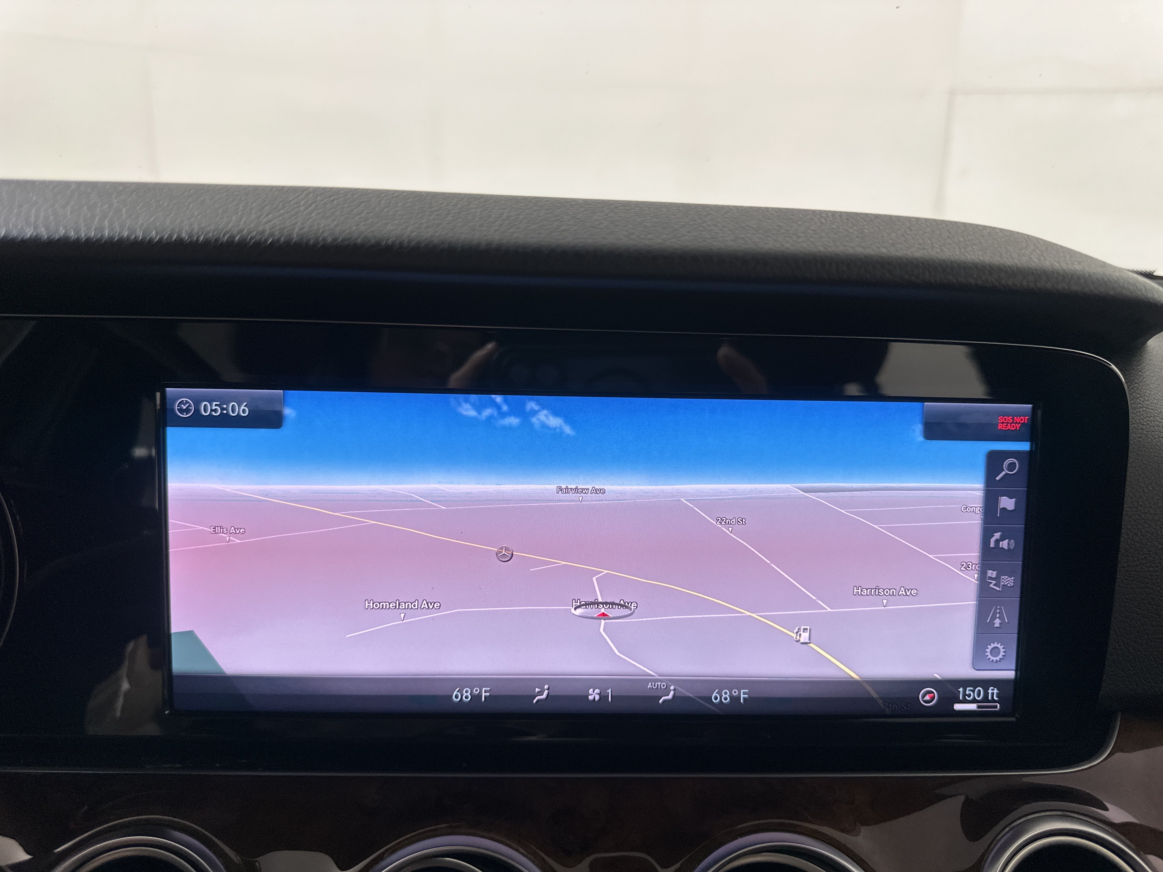 Used 2018  Mercedes-Benz E 400 image 16