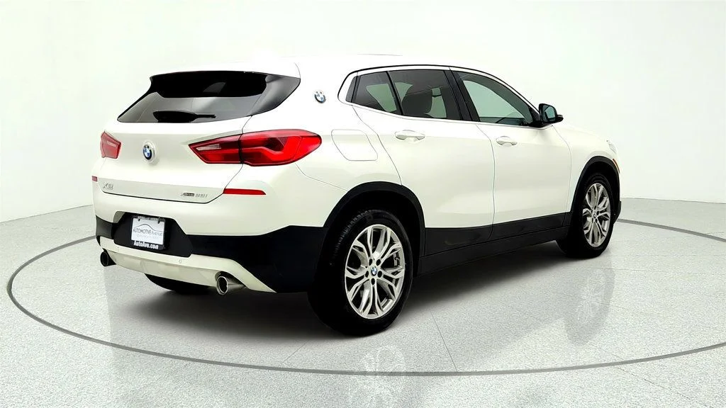 Used 2020 Alpine White BMW xDrive28i Sports Activity Coupe w/ Premium Package image 5