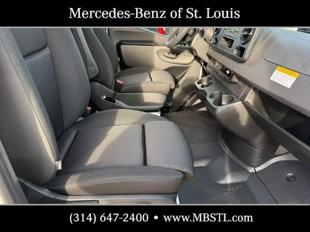 New 2026 Arctic White Mercedes-Benz  image 5