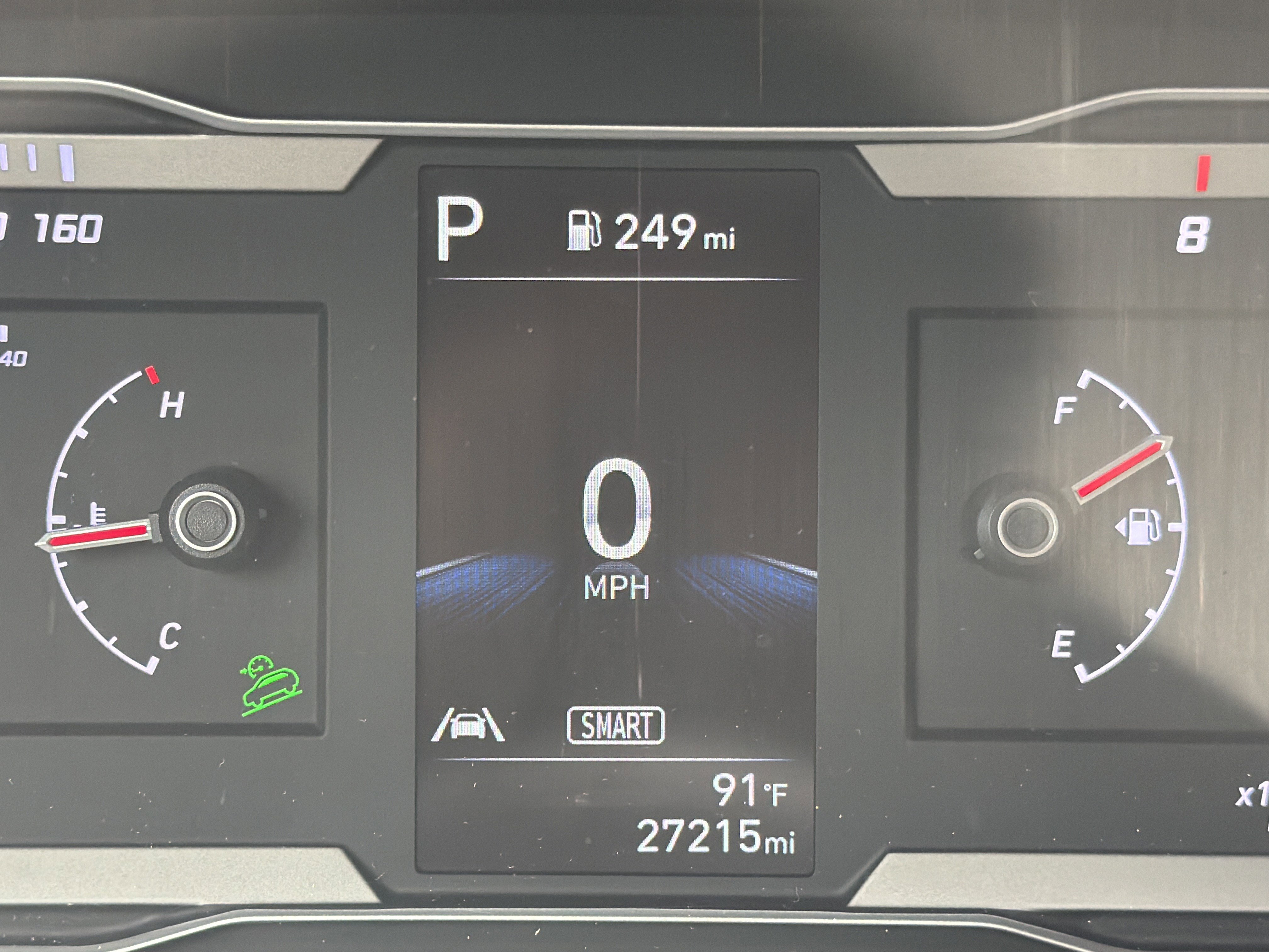 Used 2024 Dark Gray Metallic Hyundai SEL image 11