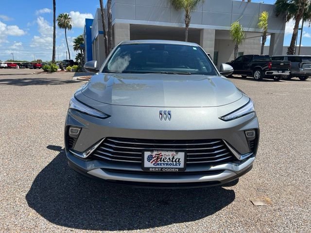 Used 2025 Moonstone Gray Metallic Buick Preferred image 2
