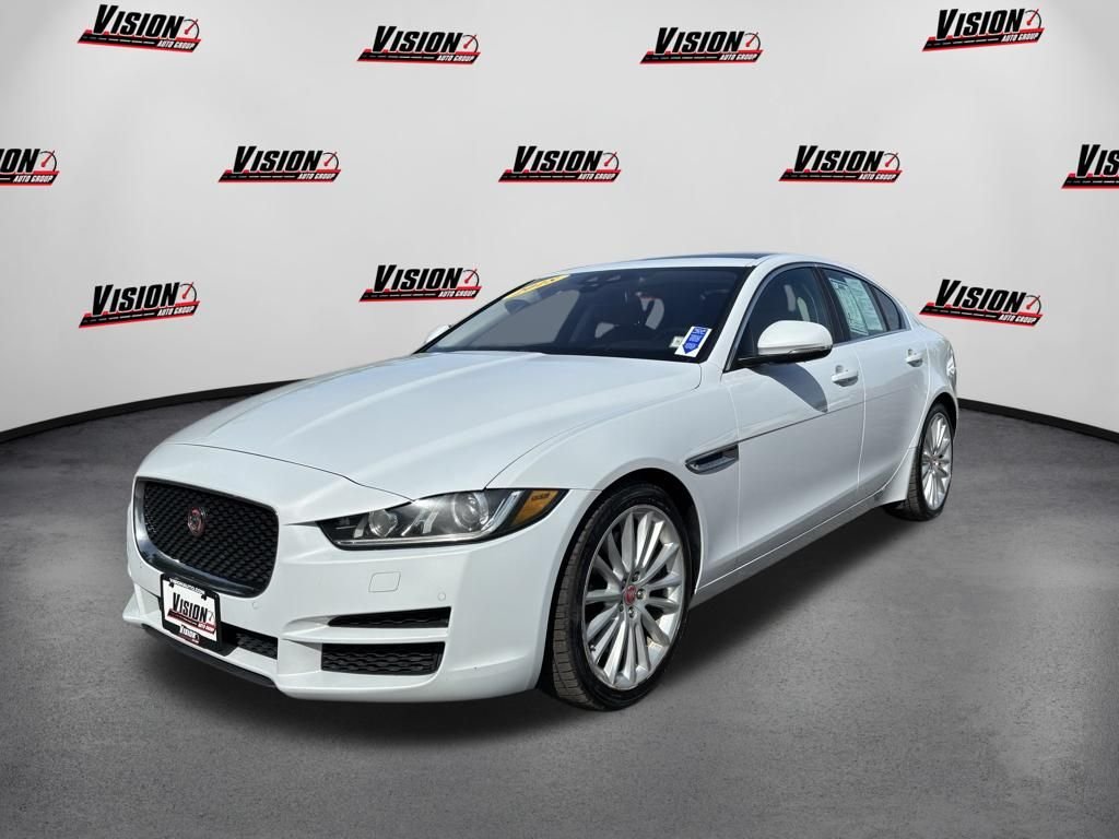 2018 Jaguar XE 35t Portfolio Limited Edition's photo