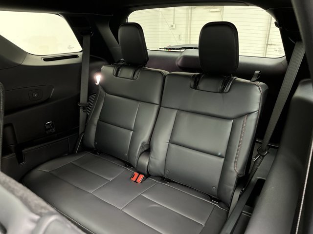 Used 2026 Space White Metallic Ford ST-Line image 15