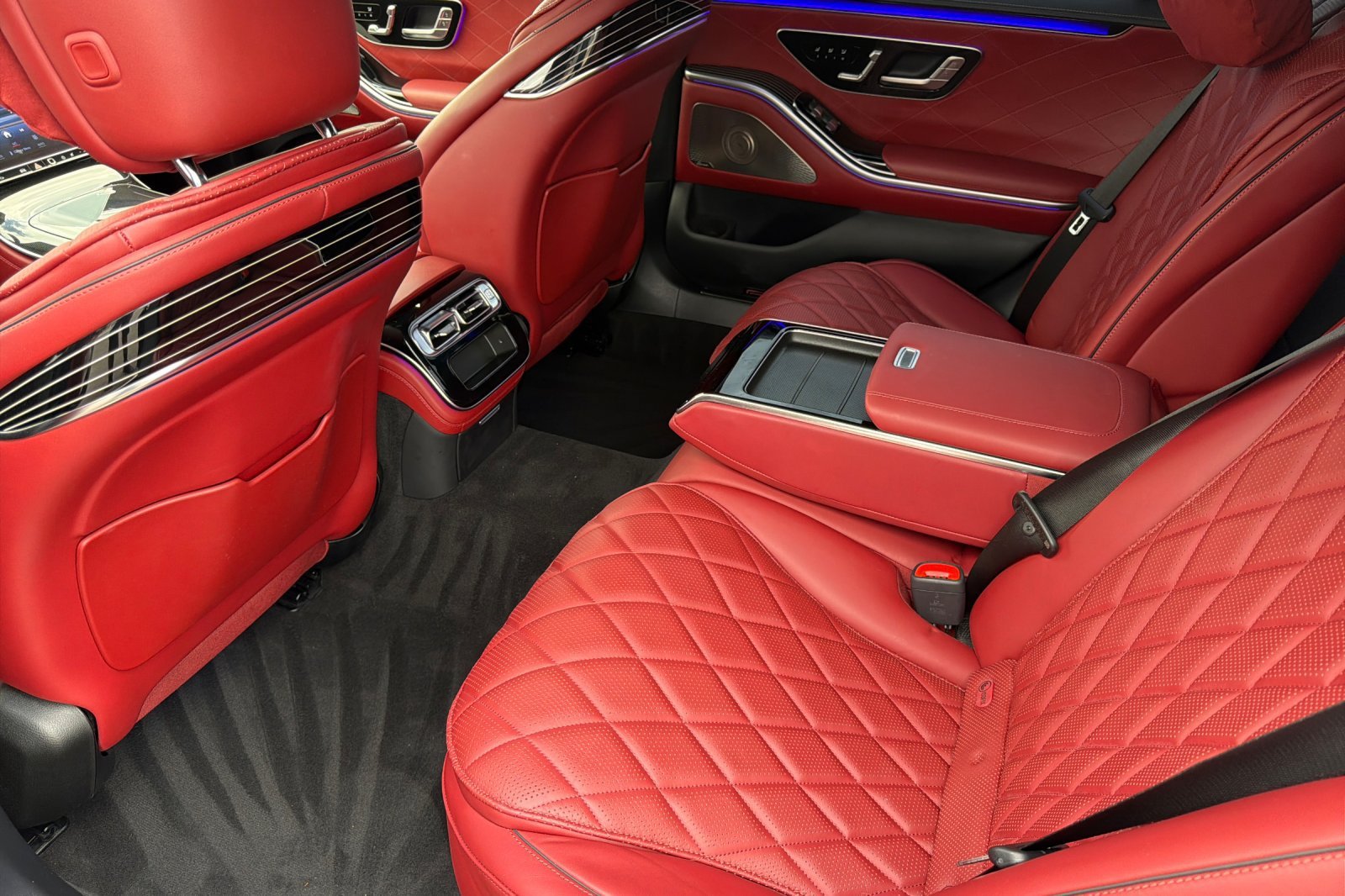 Used 2023 Black Mercedes-Benz S 580 image 13