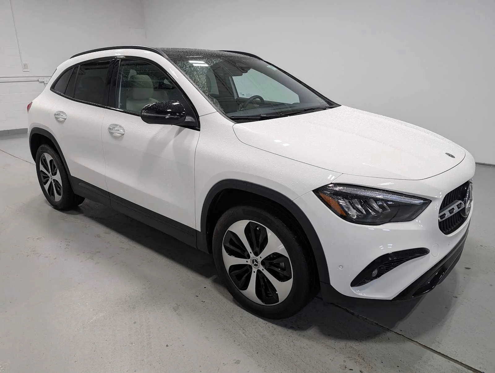 Used 2026 Polar White Mercedes-Benz GLA 250 image 6
