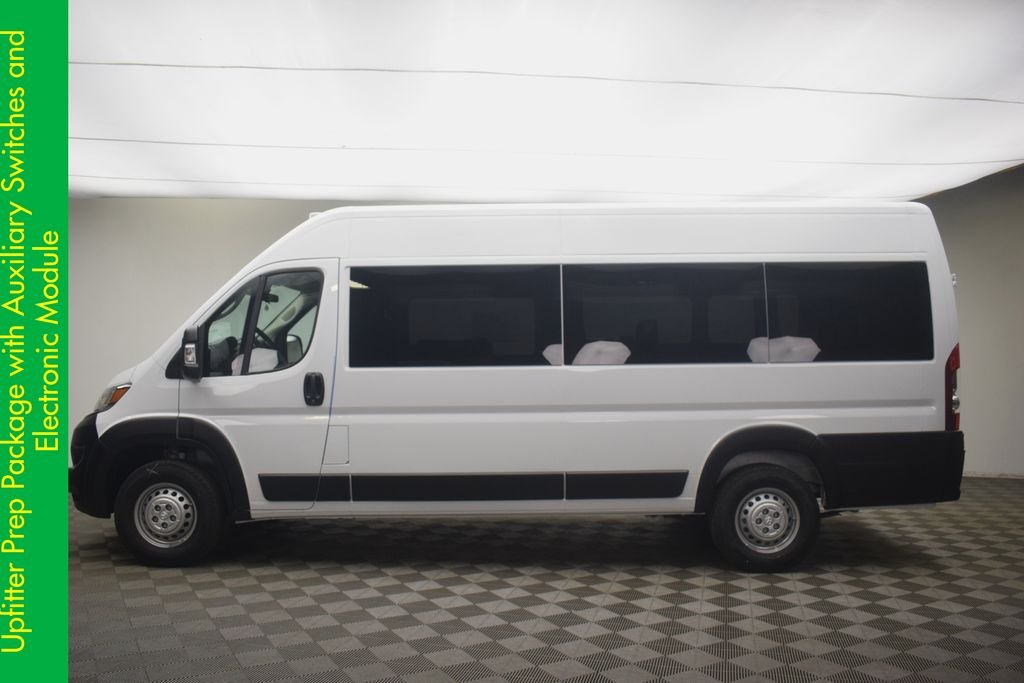 New 2026 Bright White Clear-Coat Exterior Paint RAM High Roof image 12