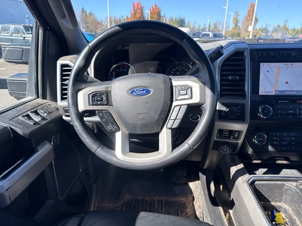 Used 2020 Blue Ford Lariat image 7