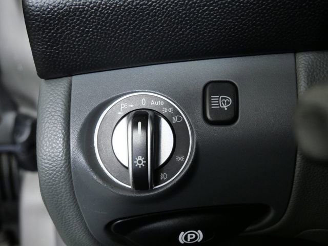 Used 2005  Mercedes-Benz SL 500 image 22