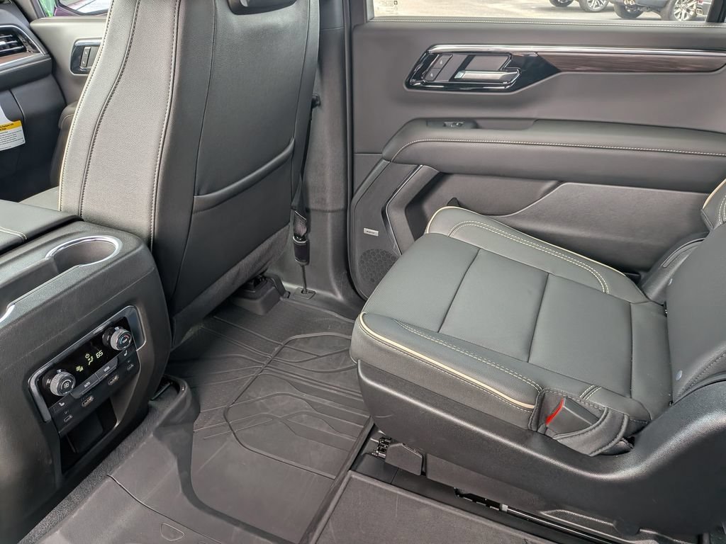 New 2026 Polar White Tricoat Chevrolet Premier image 35