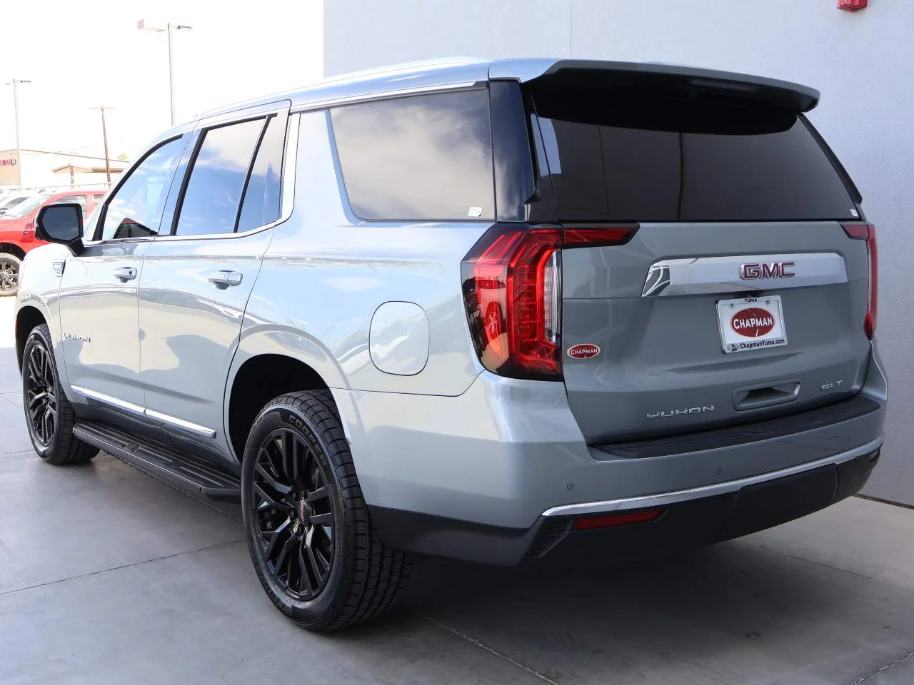 Used 2023 Sterling Metallic GMC SLT image 3