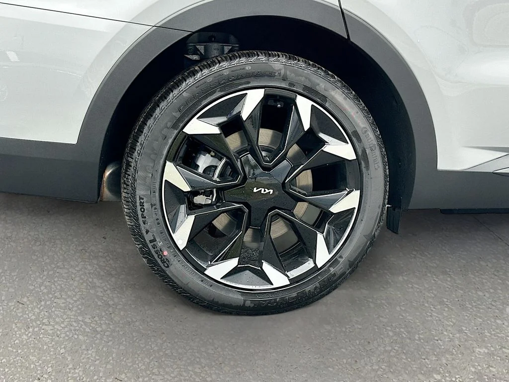 New 2026 Wolf Gray Kia EX image 33