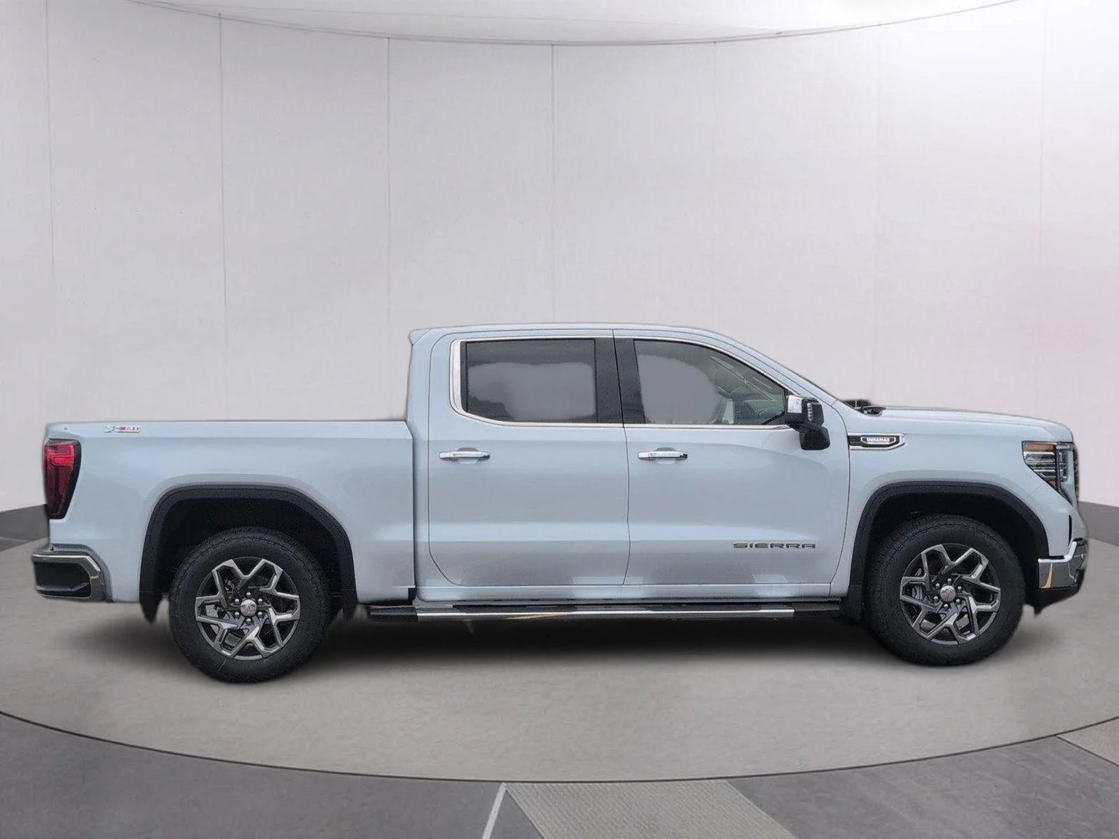 New 2026 Glacier White Tricoat GMC SLT image 8