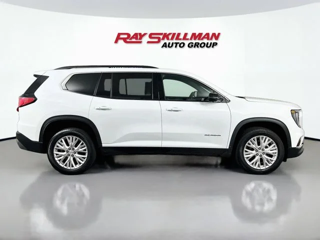 Used 2026 White GMC Elevation image 8