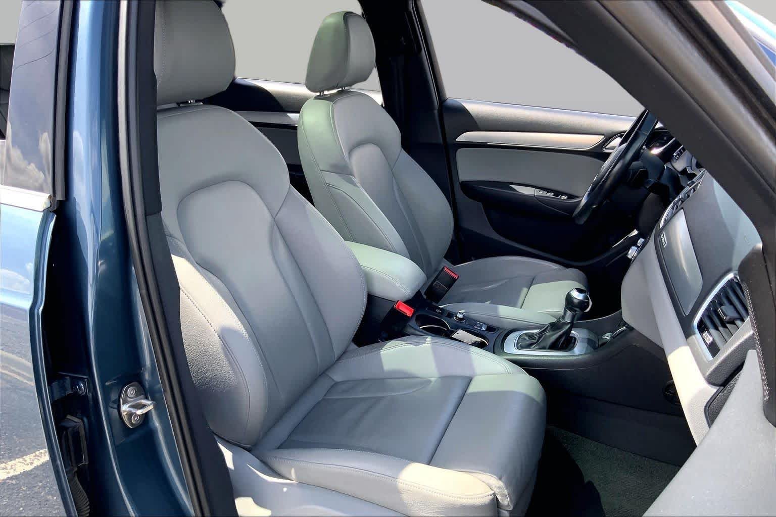 Used 2018 Utopia Blue Metallic Audi Premium Plus image 8