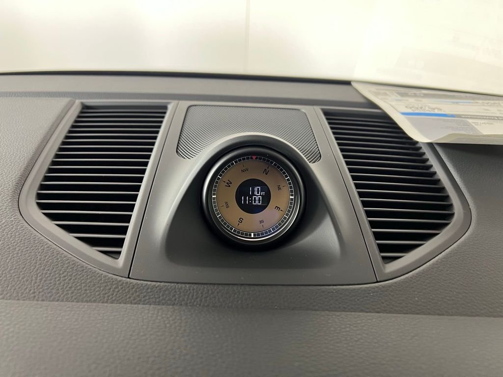 2026 Porsche Macan Base - Photo 29