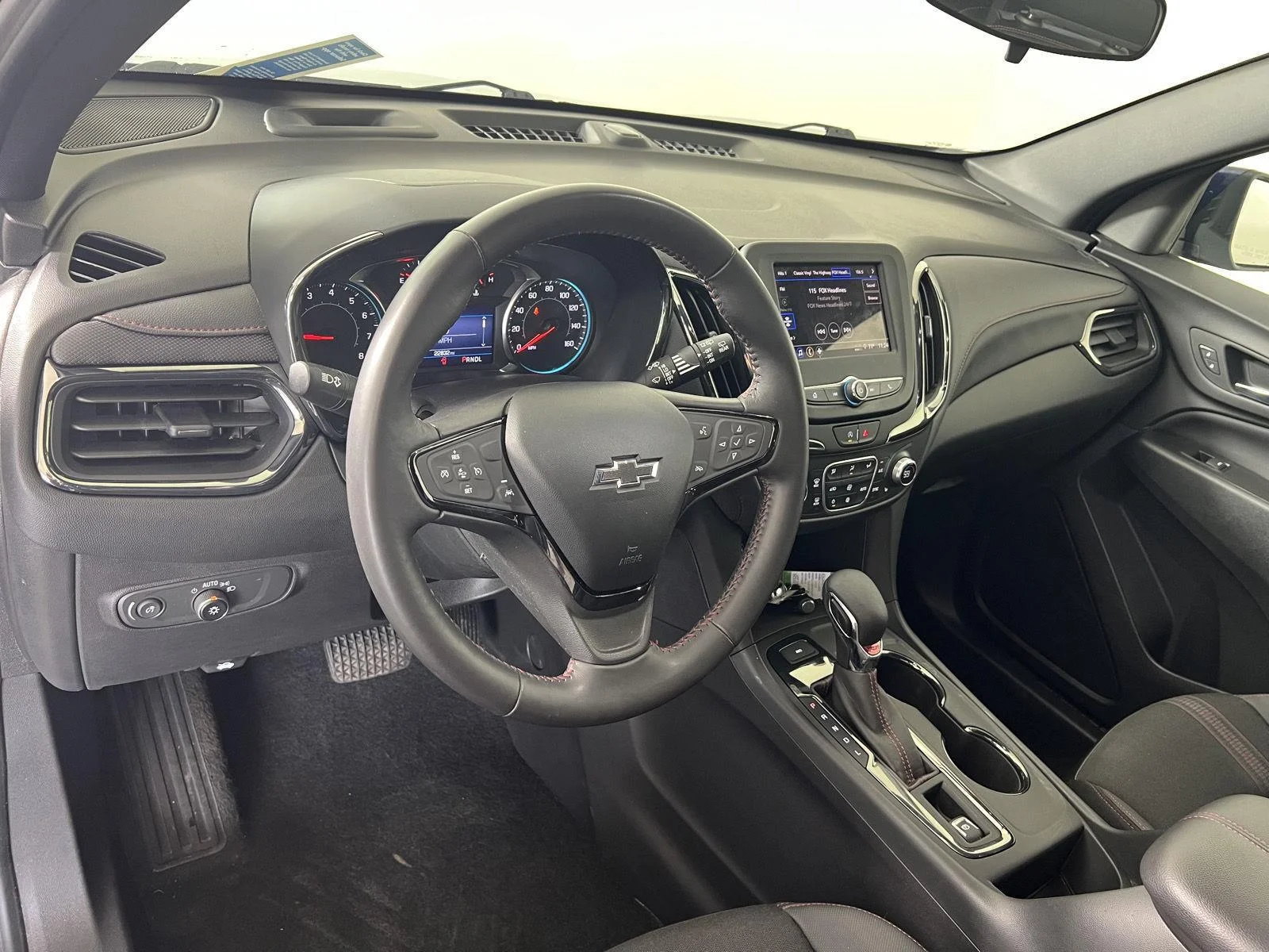 Used 2022 Blue Chevrolet RS image 3