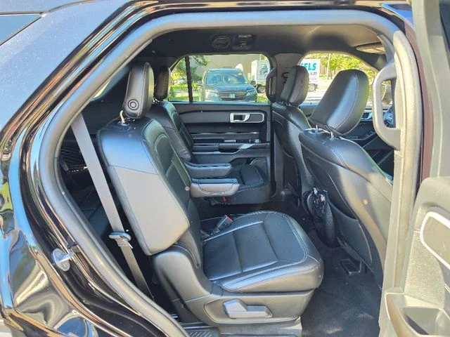 2020 Ford Explorer XLT - Photo 14