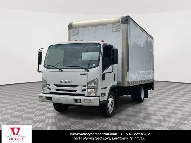 2020 Isuzu NPR-HD's photo