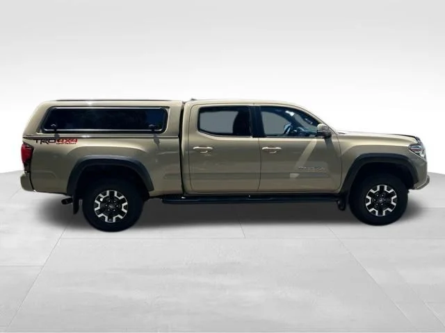 Used 2018  Toyota TRD Off-Road image 7
