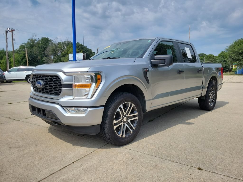 2022 Ford F-150 XL - Photo 2