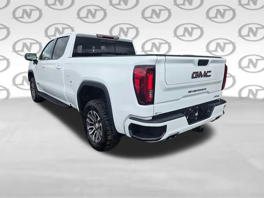 2022 GMC Sierra 1500 AT4 - Photo 12