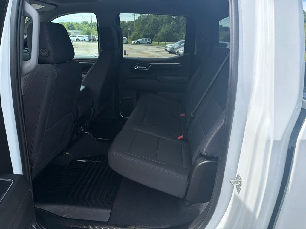 Used 2024 White Chevrolet LT image 24
