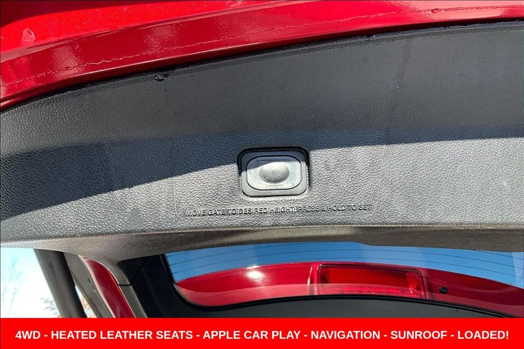 Used 2017 Red Ford Limited image 28