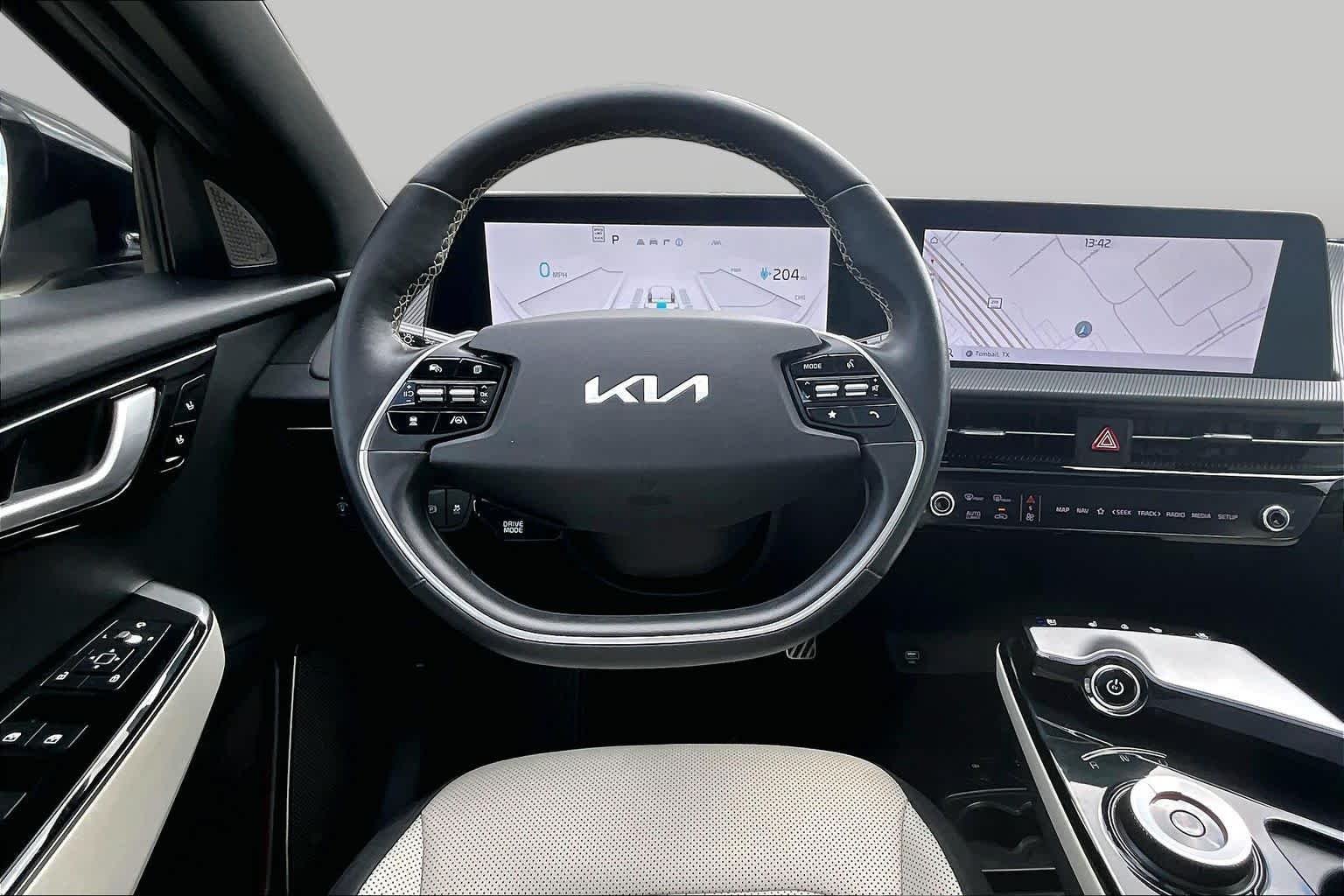 Used 2023 Steel Matte Gray Kia GT-Line image 5
