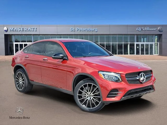 Used 2019  Mercedes-Benz GLC 300 Coupe image 1