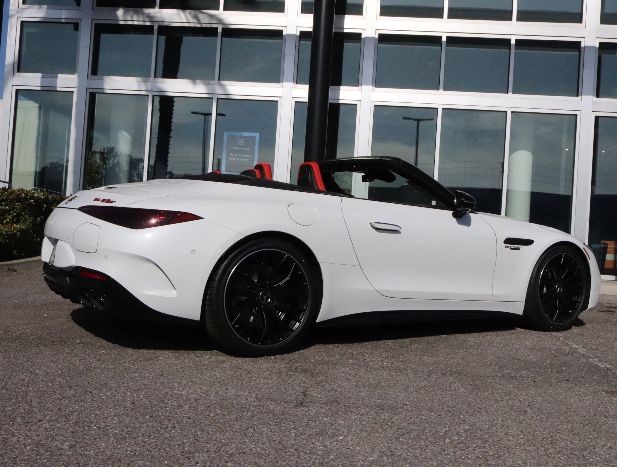 2025 Mercedes-Benz SL Mercedes-AMG - Photo 9