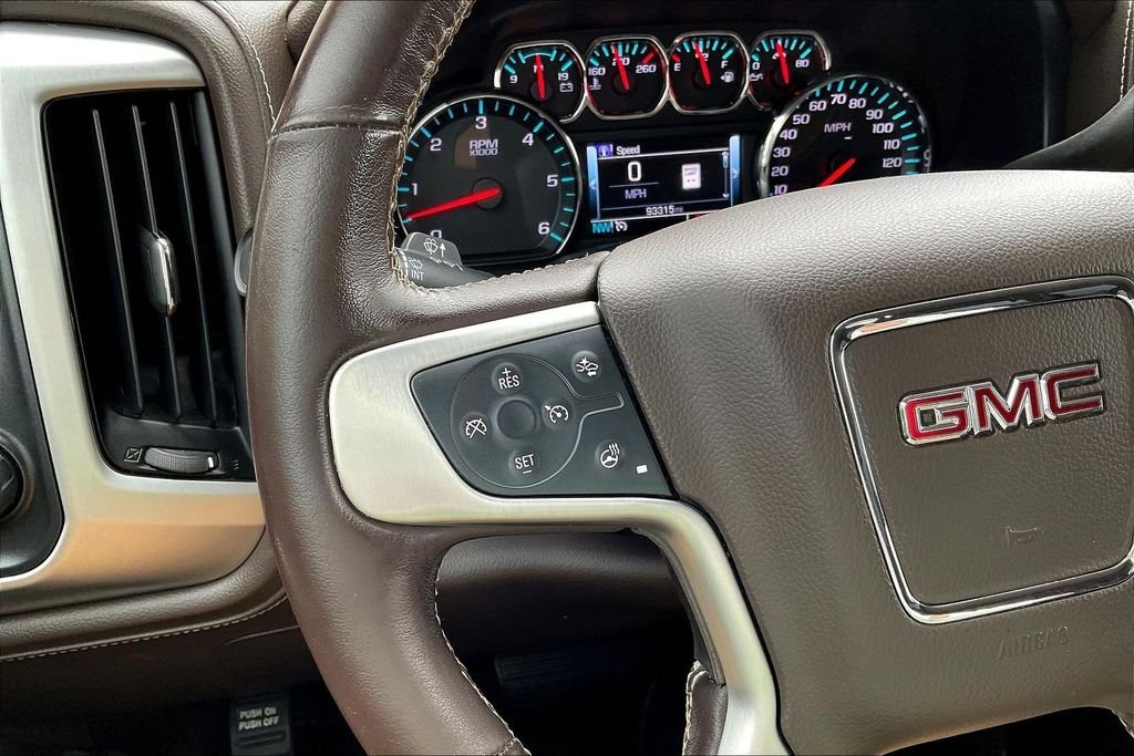 Used 2018 Black GMC SLT image 13