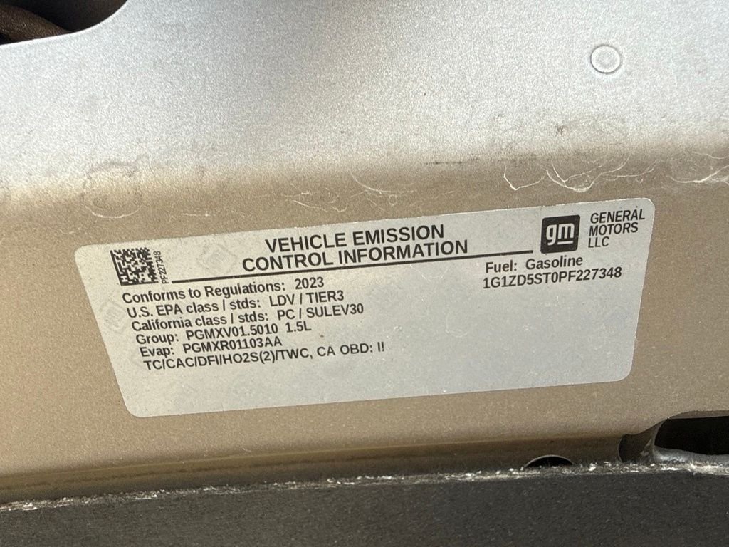 Used 2023 Gray Chevrolet LT image 22