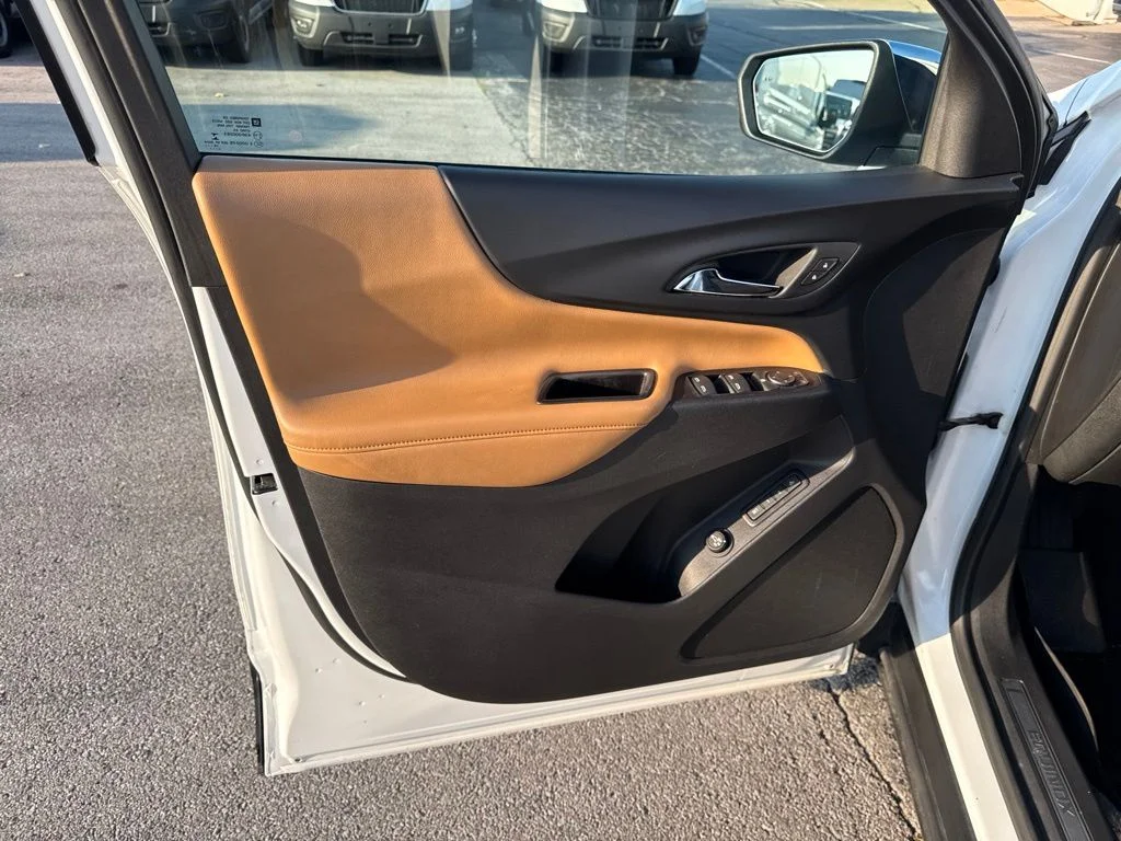 Used 2020 White Chevrolet Premier image 14