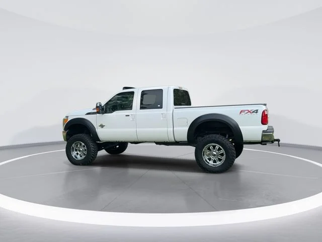Used 2012 White Ford Lariat image 4
