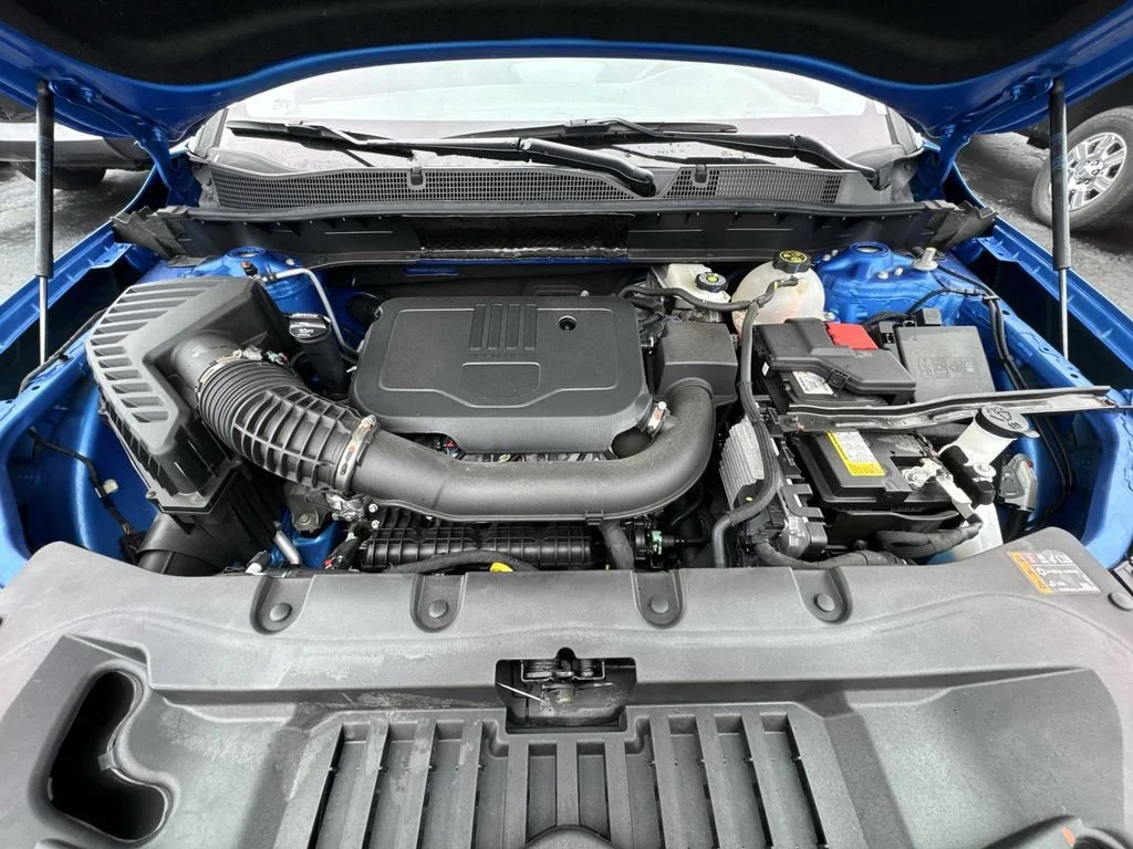 Used 2024 Riptide Blue Metallic Chevrolet 2LT image 25