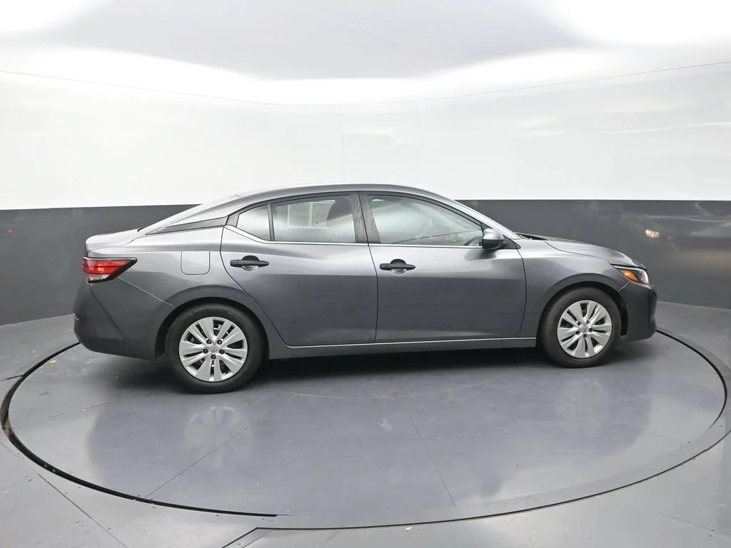 Used 2024 Gray Nissan S image 11