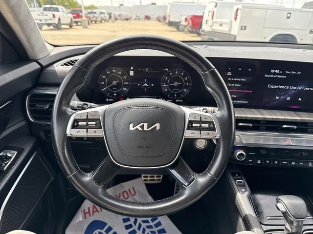Used 2023 Black Kia SX-Prestige image 16