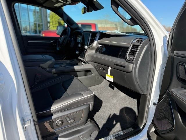 New 2026 Bright White Clearcoat RAM Limited image 31