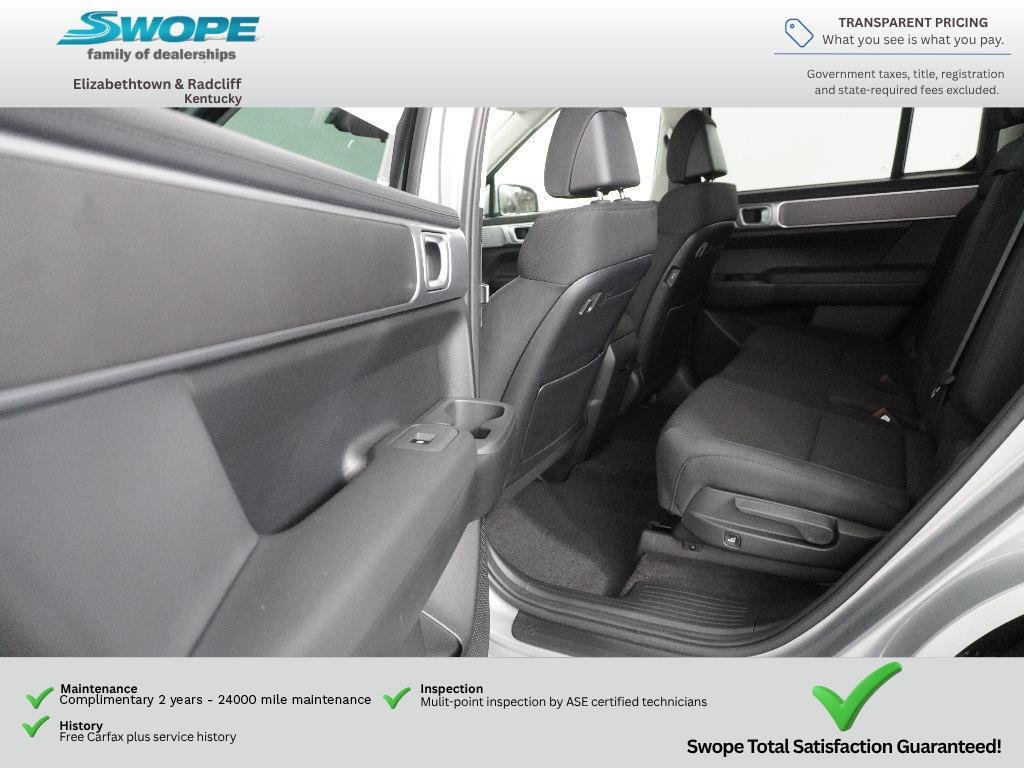 New 2026 Shimmering Silver Hyundai SE image 21