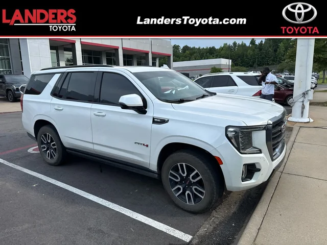 2023 GMC Yukon AT4