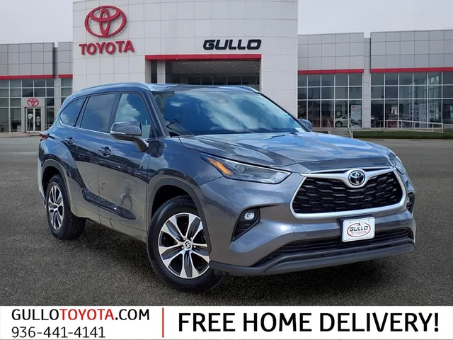 2023 Toyota Highlander XLE