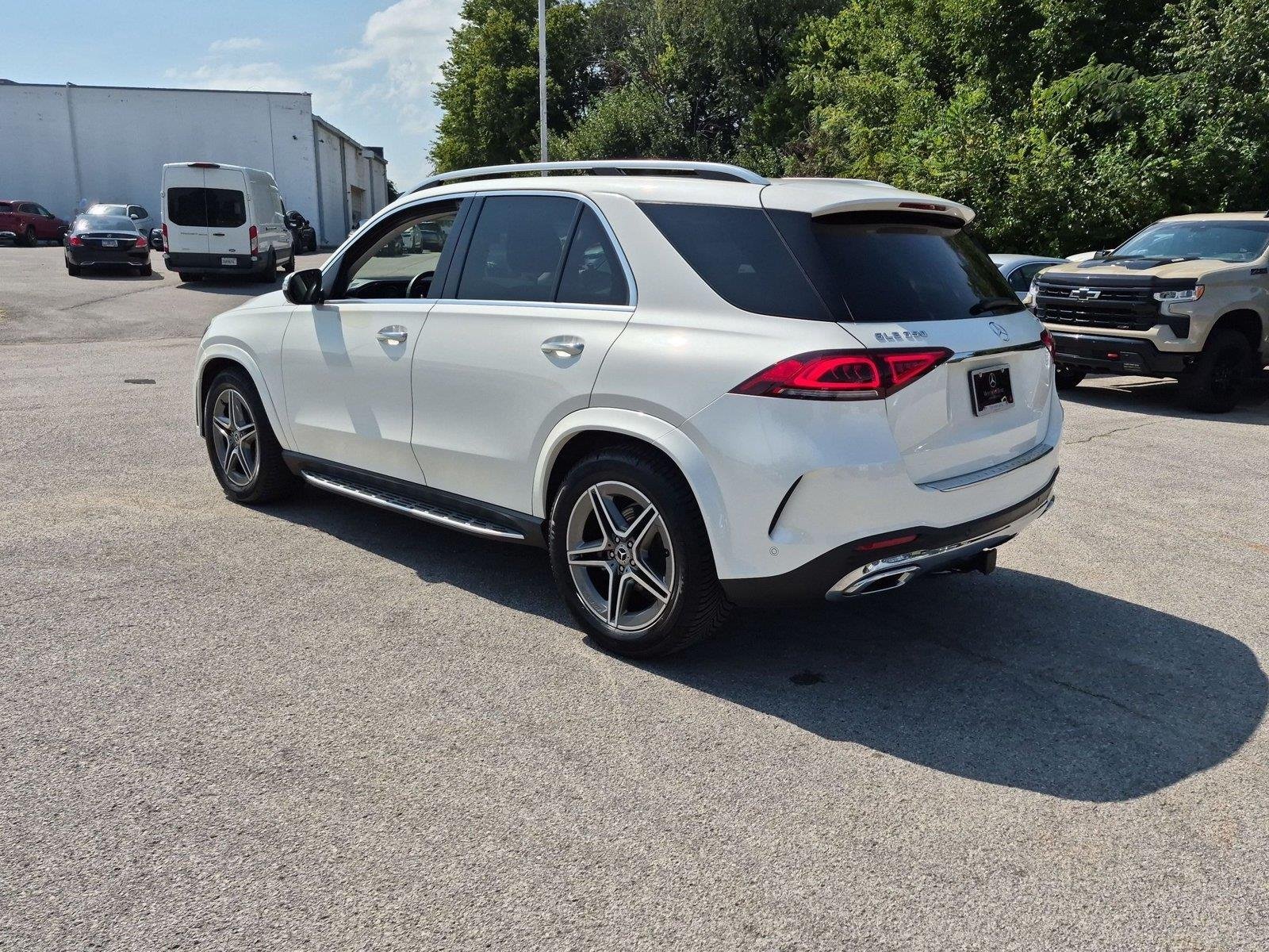 Used 2022 MANUFAKTUR Diamond White Bright Mercedes-Benz GLE 350 image 3